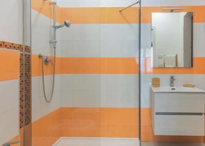 Eumelo Apartment